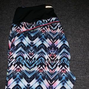 JESSICA SIMPSON WORKOUT LEGGINGS